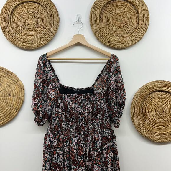 Torrid Black Flower Floral Tea Length Smocked Bodice A-Line Dress Size 0 Large - Picture 4 of 9